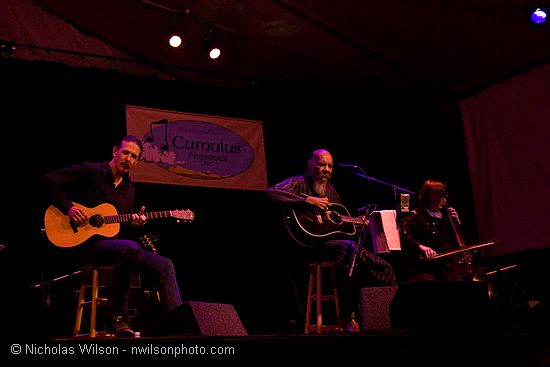 Richie Havens with guitar and cello players