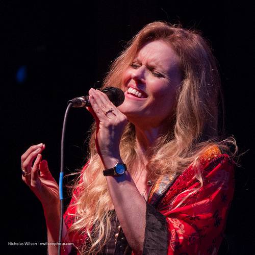 Jazz vocalist Tierney Sutton and her band in the MMF concert tent.